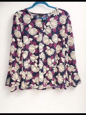 Ann Taylor Floral Long-Sleeve Blouse - Navy, Cream & Plum EUC size M.